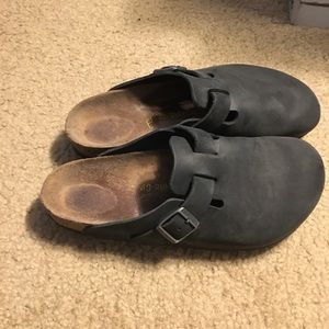 Charcoal gray Birkenstock clogs Sz 40